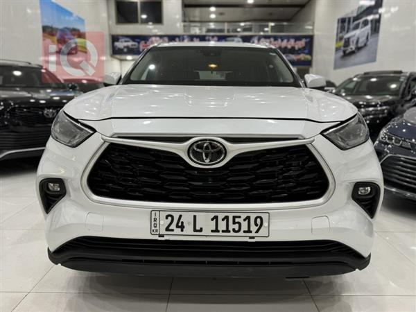 Toyota for sale in Iraq